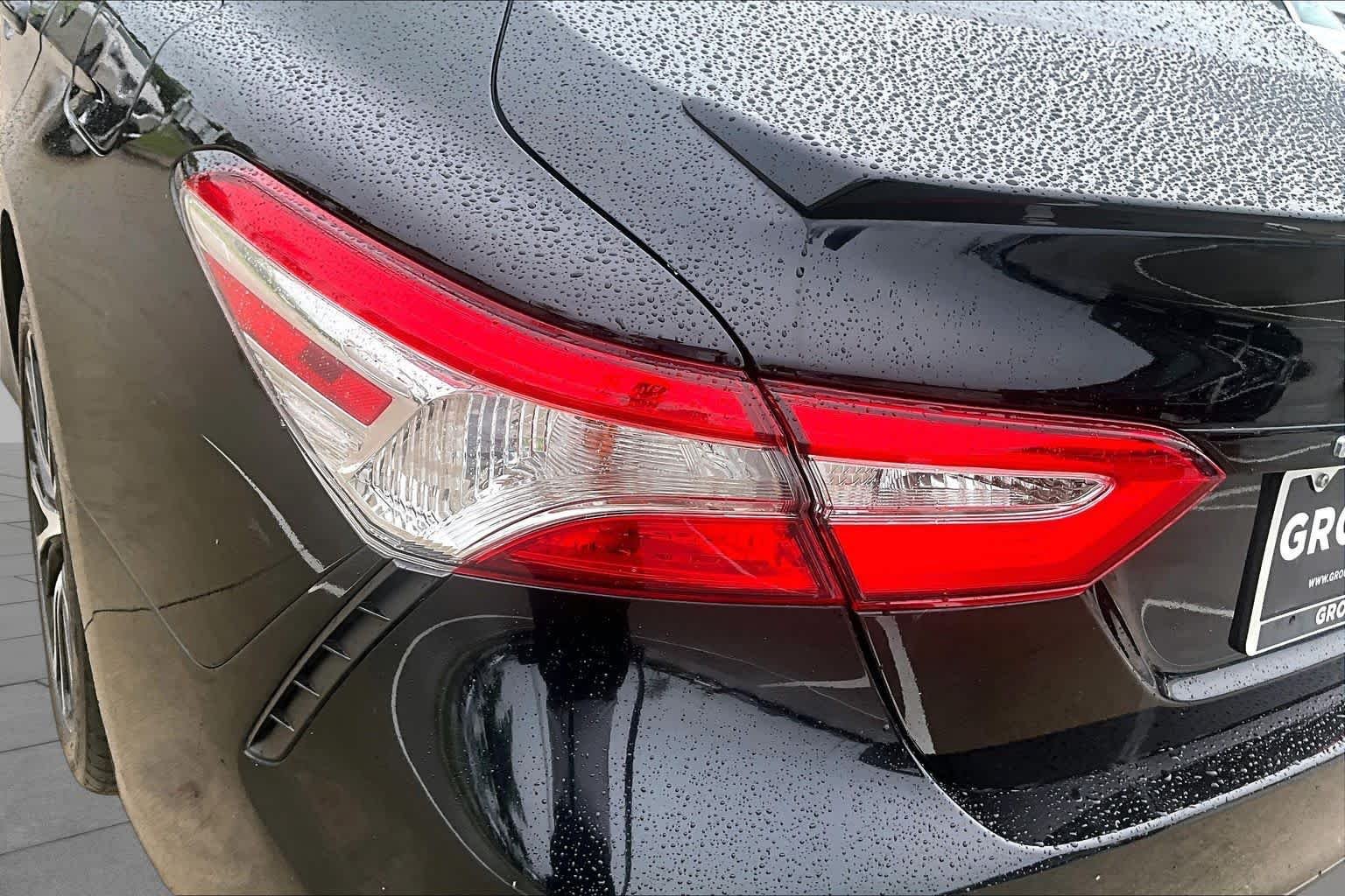 Used 2020 Midnight Black Metallic Toyota SE image 27