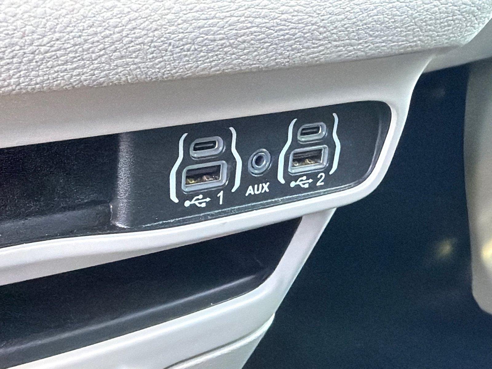 Used 2024 Fathom Blue Pearlcoat Chrysler Touring L image 19