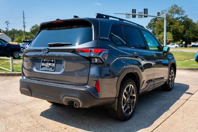 New 2026 Magnetite Gray Metallic Subaru Limited image 18