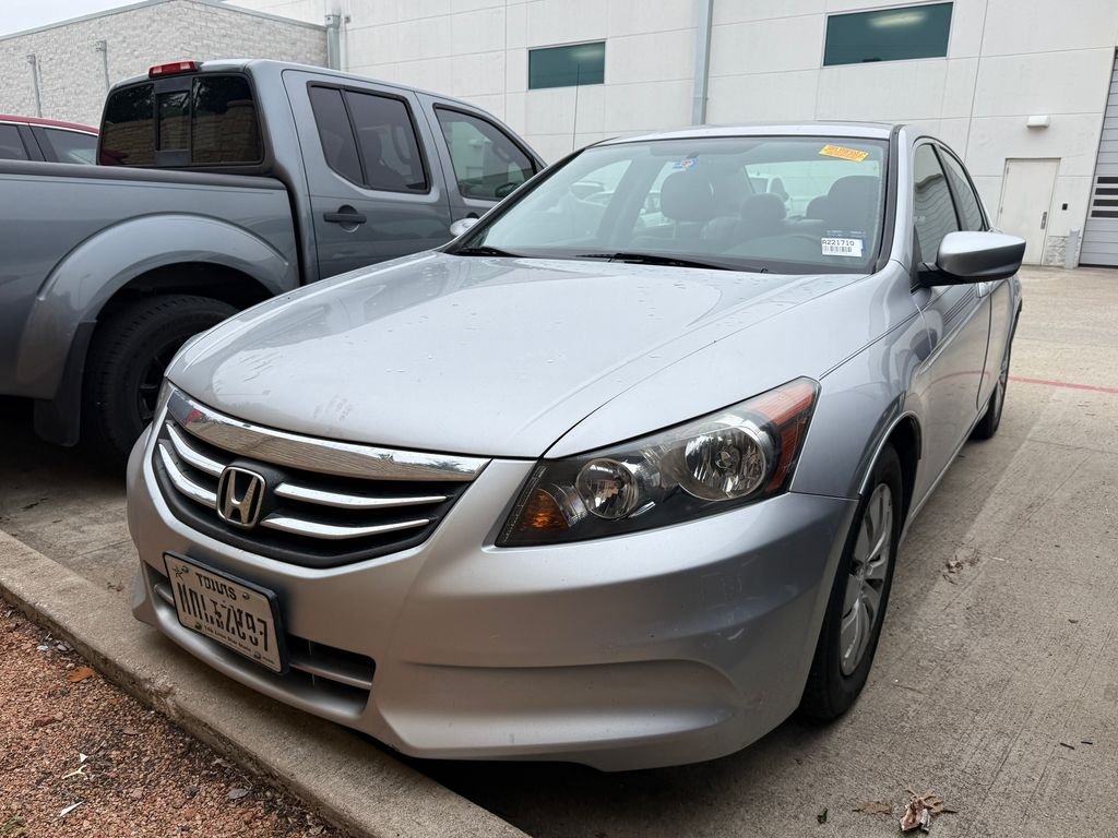 2012 Honda Accord LX Auto's photo
