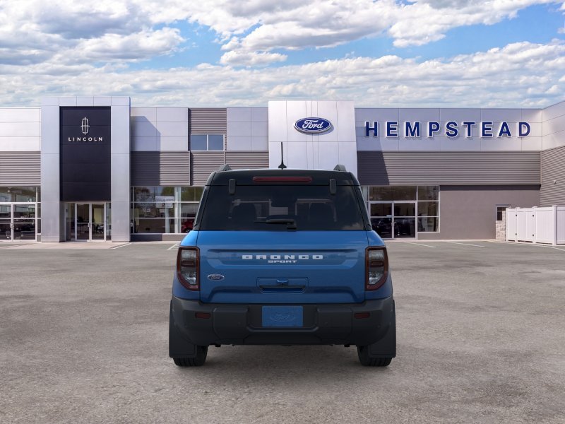 New 2026 Velocity Blue Metallic Ford Outer Banks® image 5