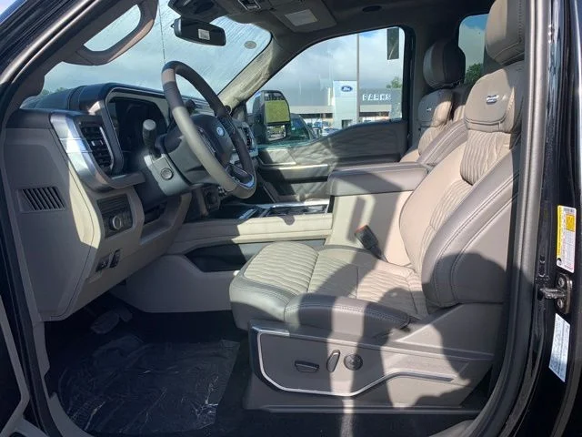 New 2026 Black Ford F-250® Platinum® image 24