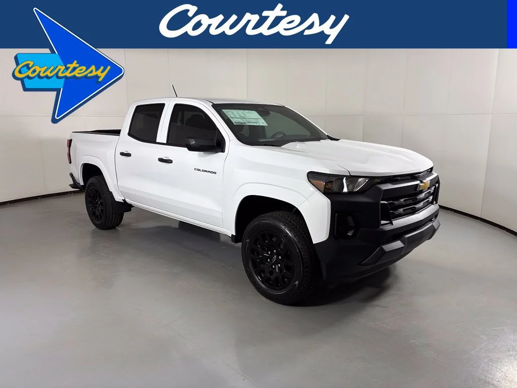 New 2026 Summit White Chevrolet WT image 1