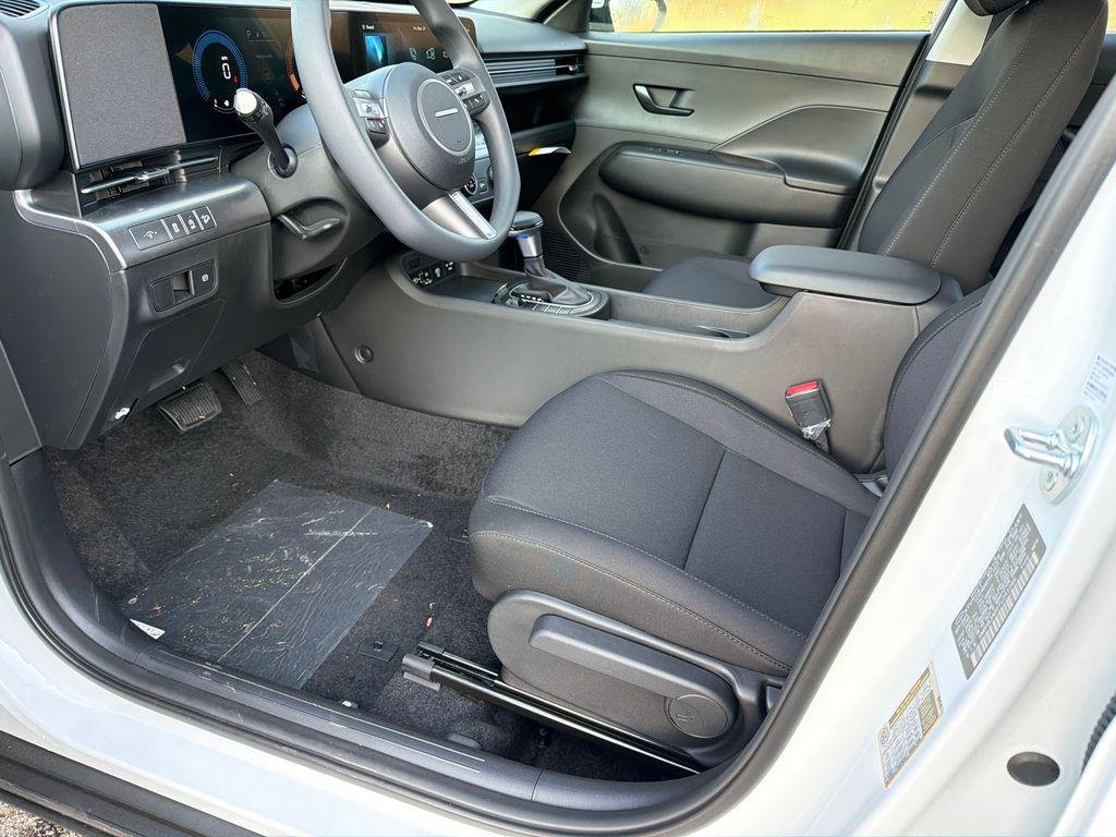 New 2026 White Hyundai SE FWD image 9