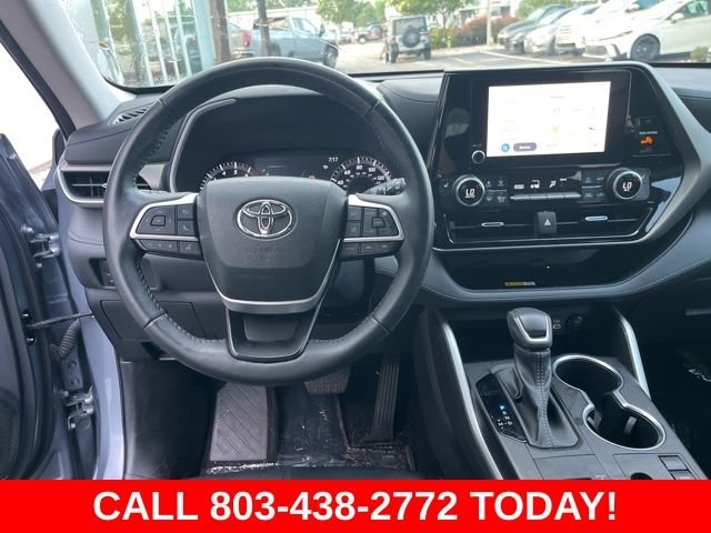 Used 2023 Gray Toyota XLE image 18