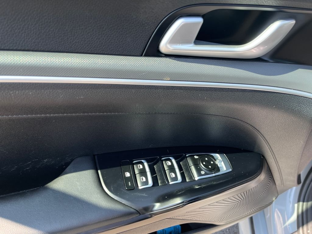 Used 2021 Gray Kia GT-Line image 10