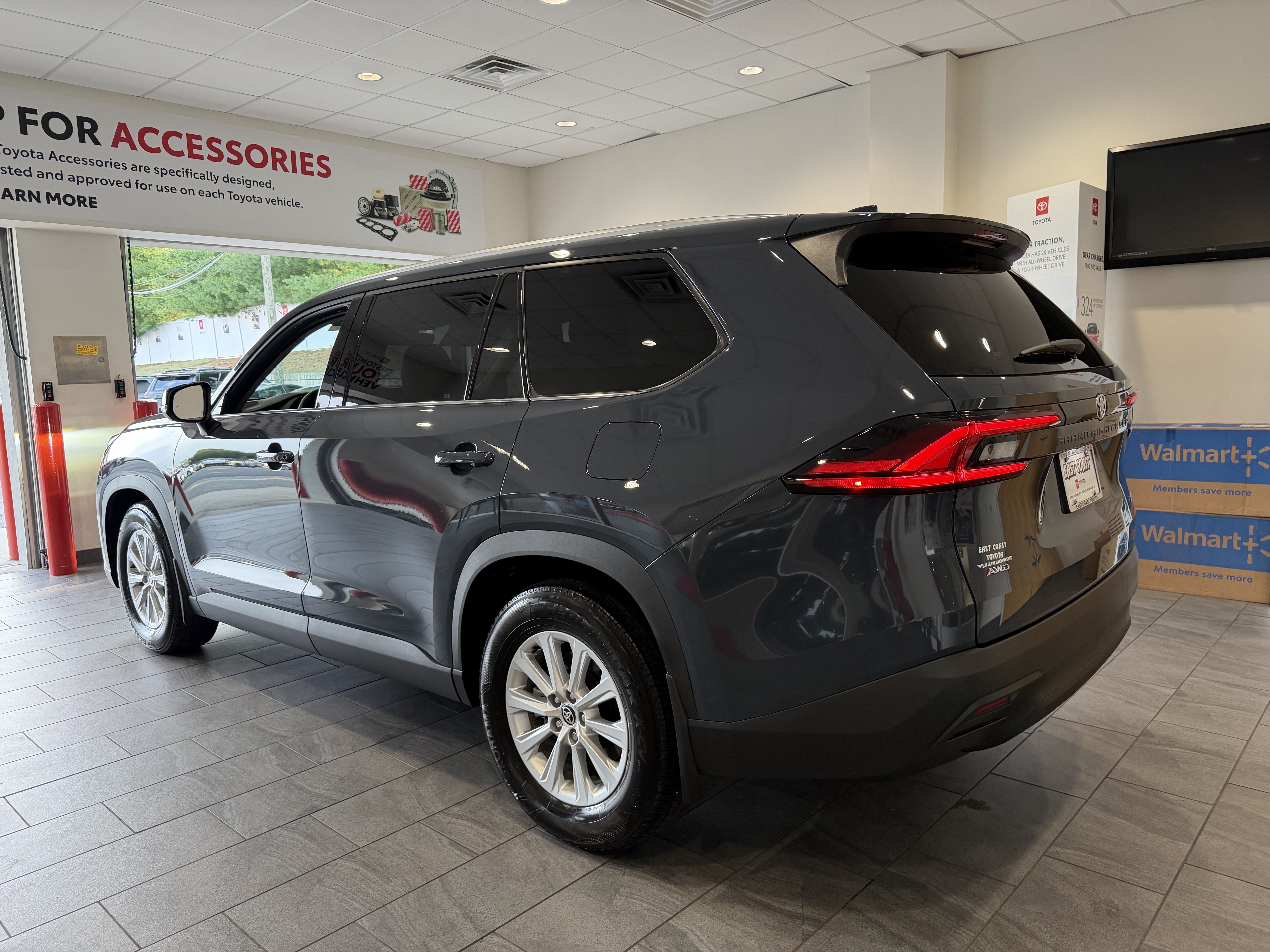 Certified Used 2026 STORM CLOUD Toyota XLE image 60