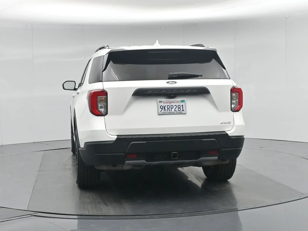 Used 2022 White Ford Timberline image 33