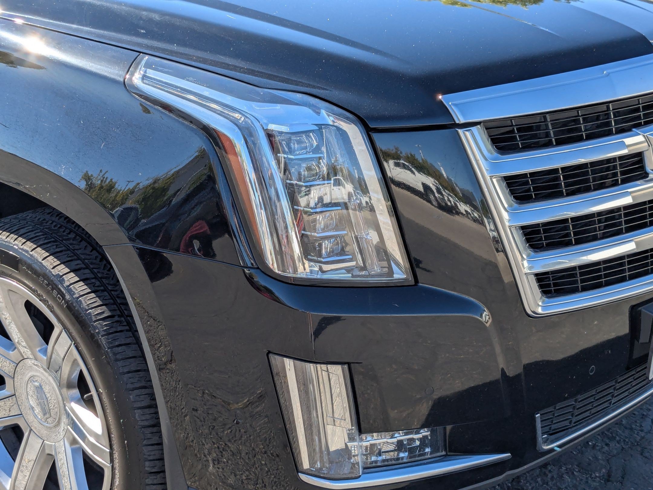 2020 Cadillac Escalade ESV Luxury - Photo 10