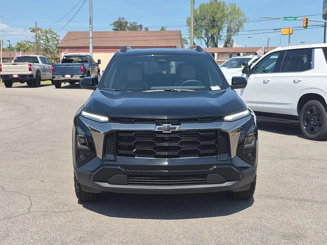 New 2027 Mosaic Black Metallic Chevrolet ACTIV image 3