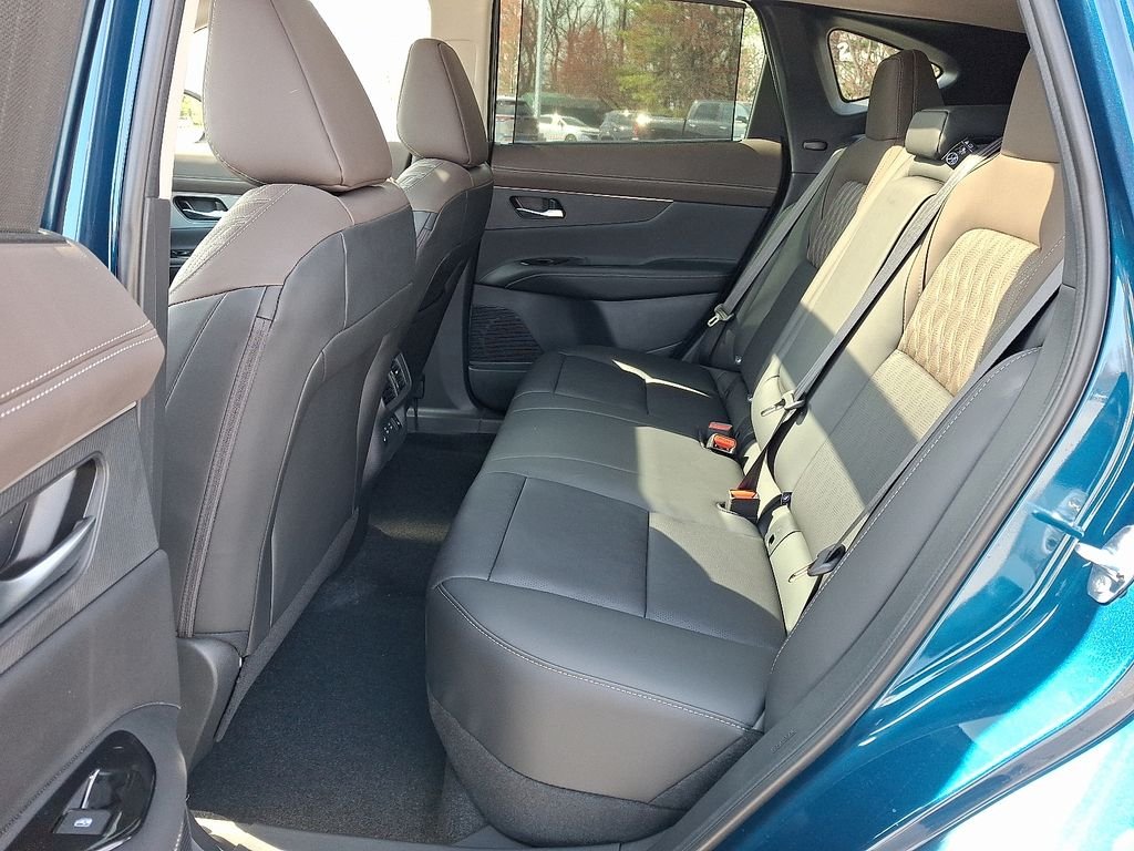 New 2026 Blue Nissan Platinum image 6