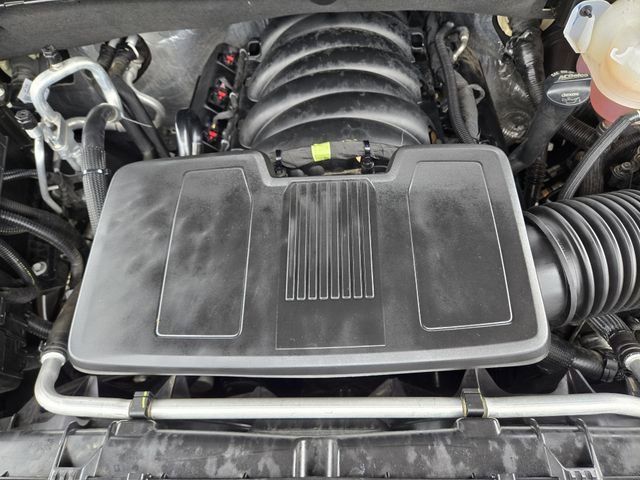 Used 2025 Black Chevrolet High Country image 31
