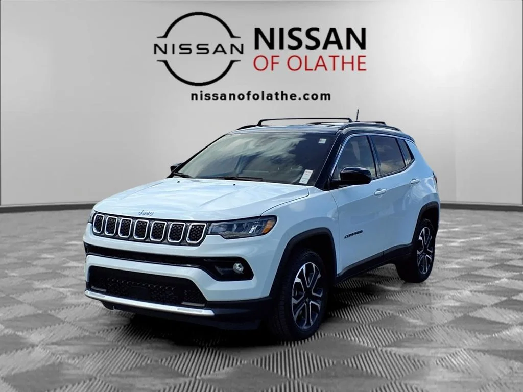2023 Jeep Compass Limited 4X4's photo