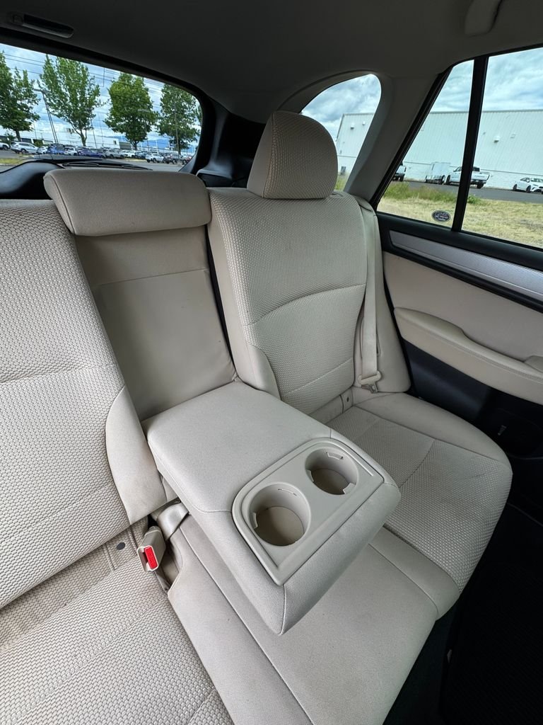 Used 2017 Wilderness Green Metallic Subaru 2.5i Premium image 25