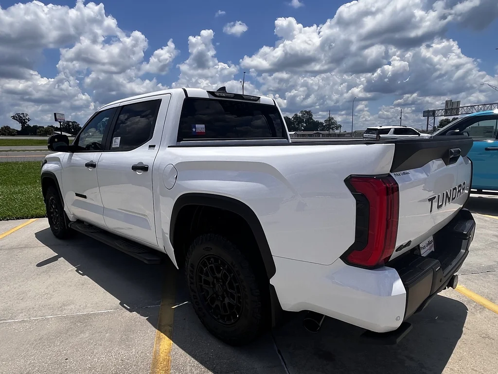 New 2026 Ice Cap Toyota  SR5 image 4