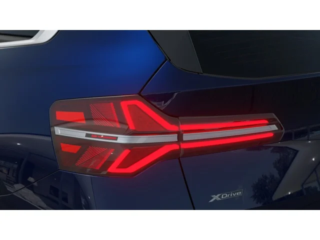 New 2026 Tanzanite Blue II Metallic BMW 30 xDrive image 8