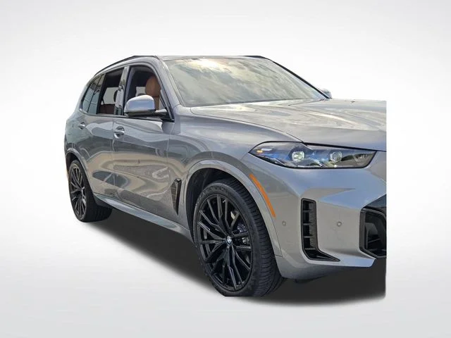 Used 2025 Gray BMW sDrive40i image 27