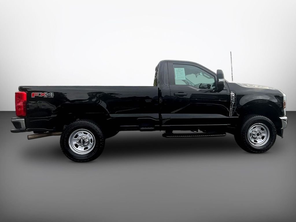 Used 2025 Black Ford XL image 8