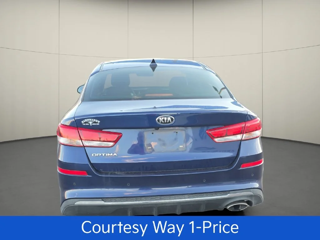 Used 2019 Blue Kia LX image 9