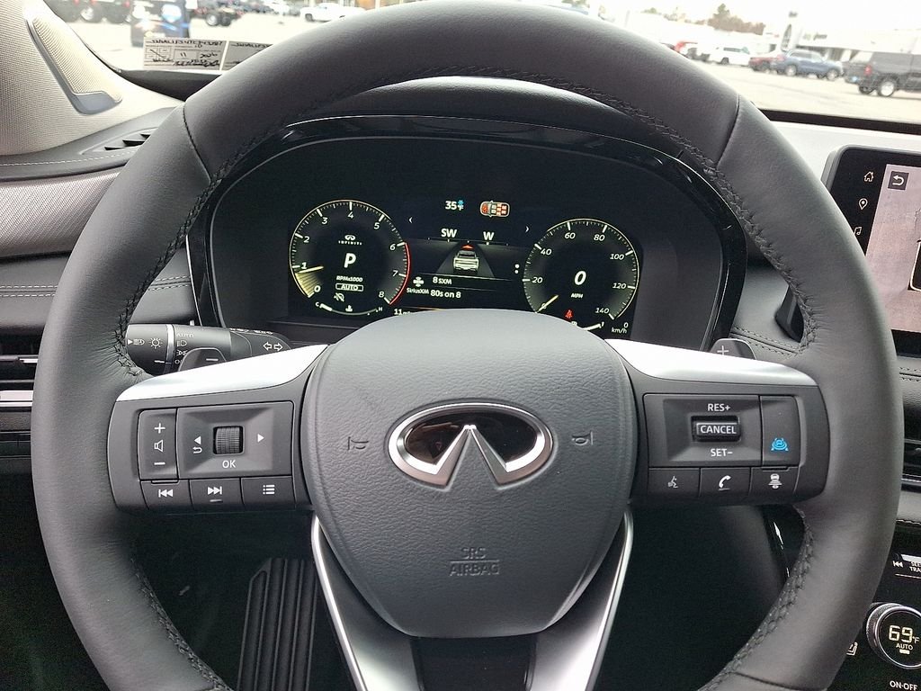 New 2026 GRAPHITE SHADOW INFINITI Luxe AWD image 17