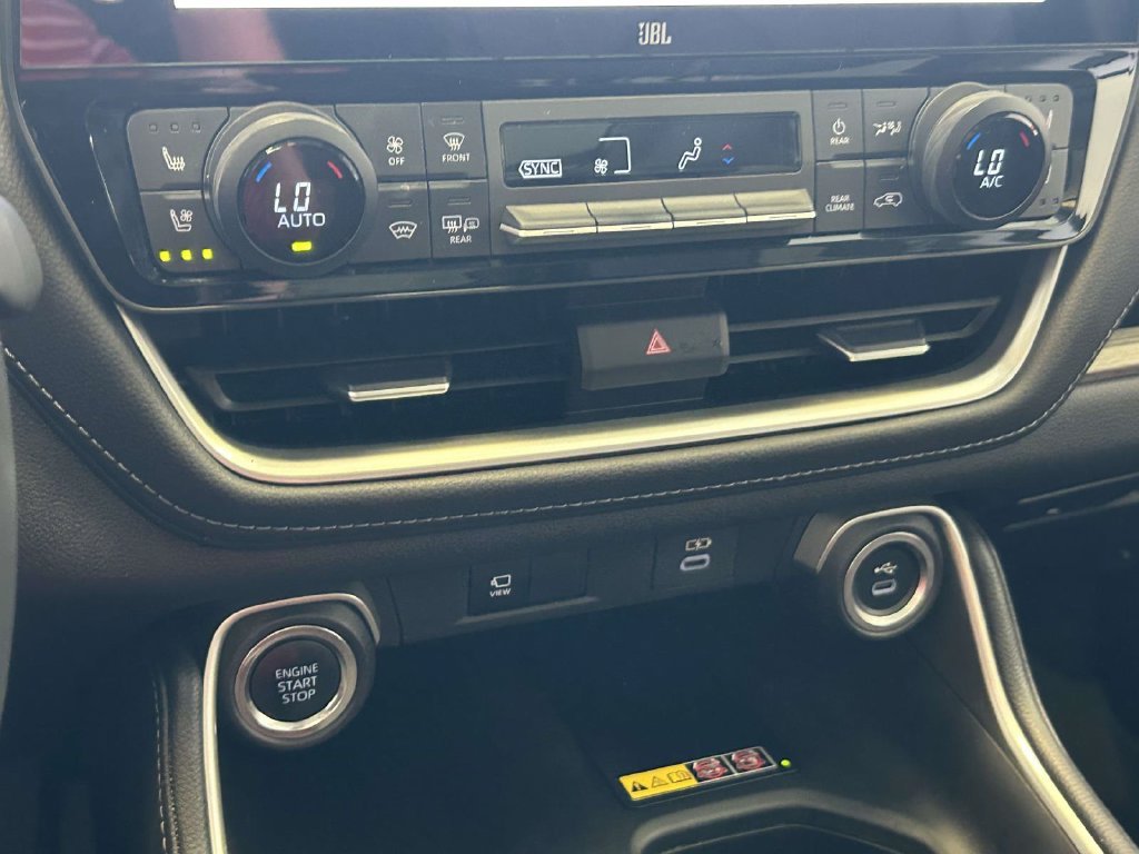 Used 2025 Beige Toyota Platinum image 25