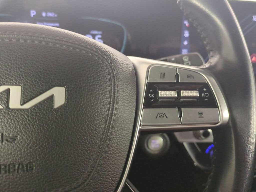 2023 Kia Telluride S - Photo 35