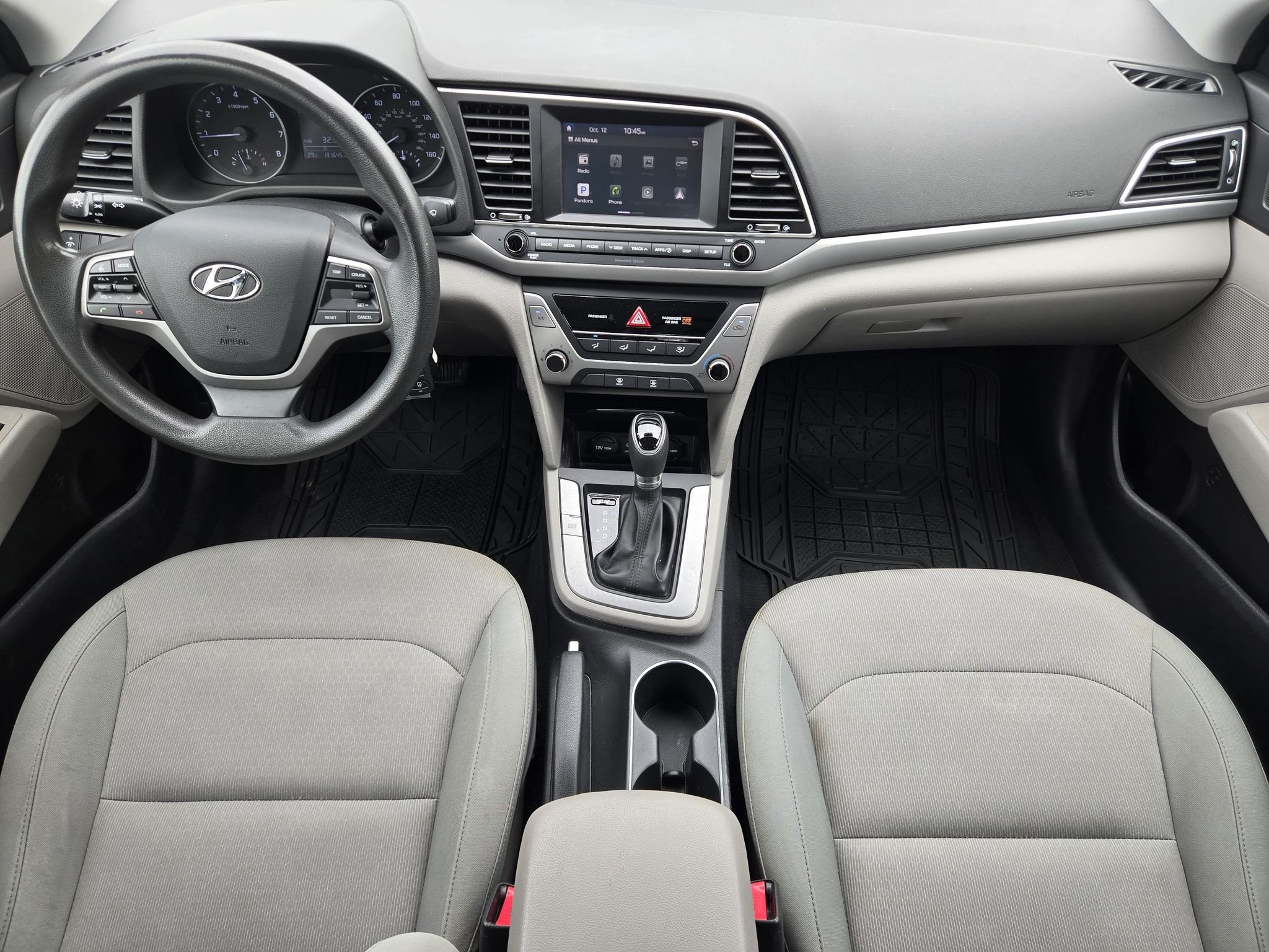 Used 2017 Black Noir Pearl Hyundai SE image 27