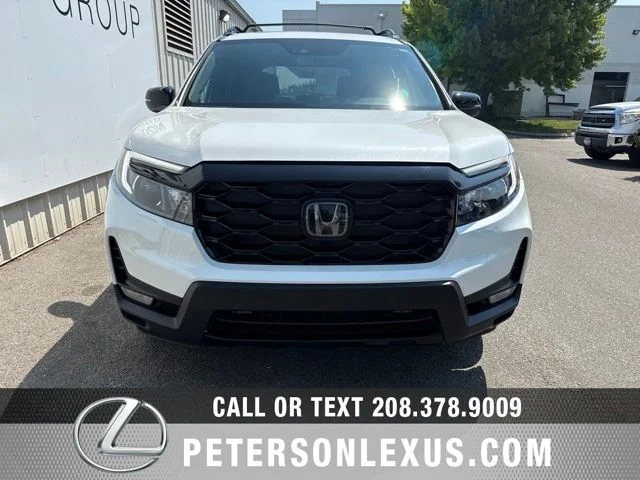 Used 2022 White Honda Elite image 9