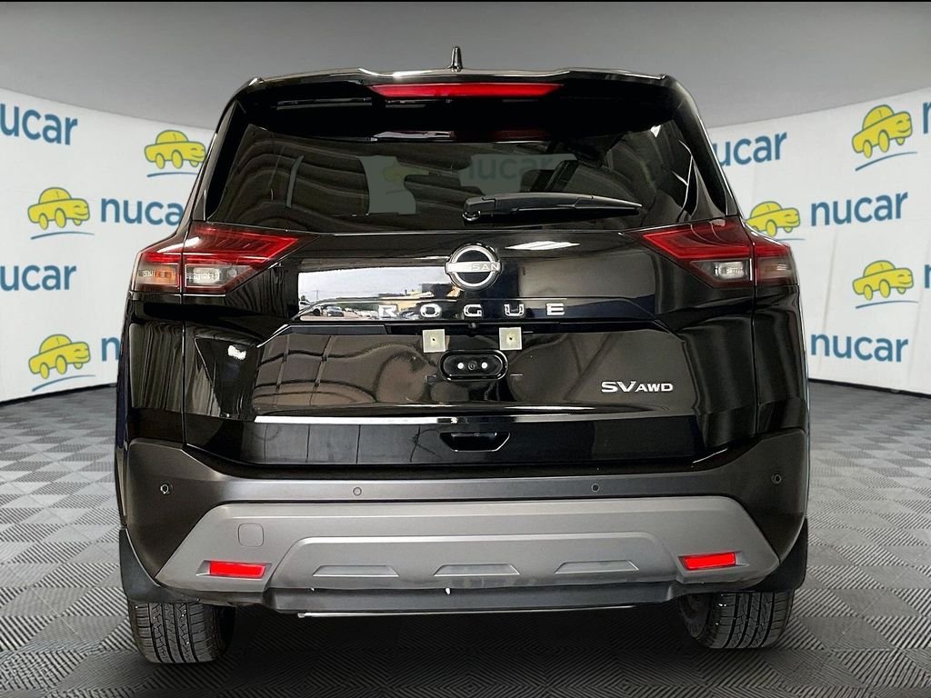 Used 2023 Black Nissan SV image 5