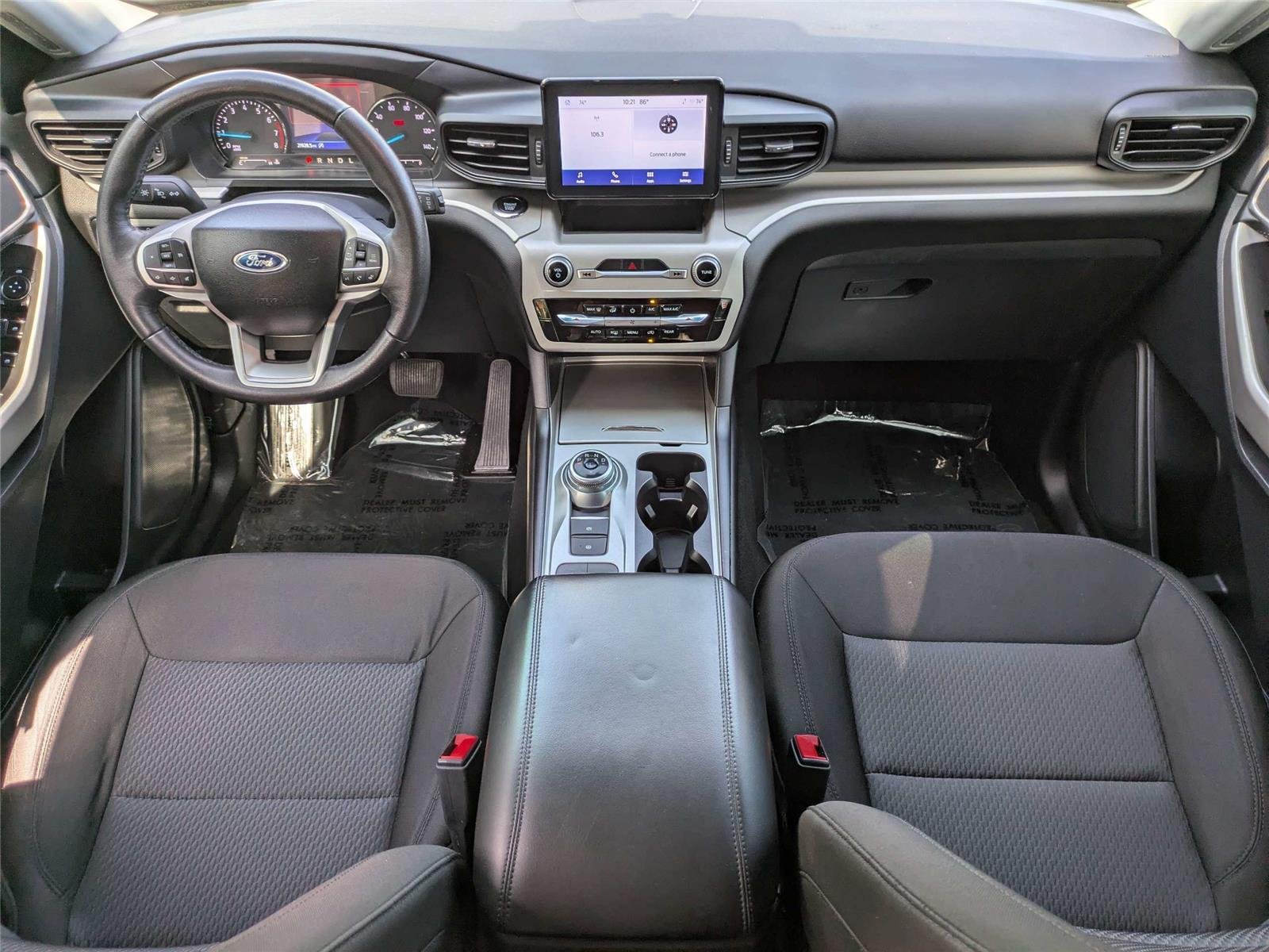 Used 2024 Iconic Silver Ford XLT image 18