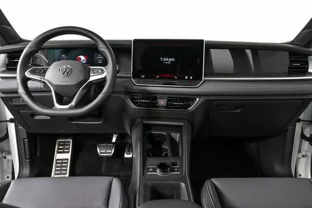 2026 Volkswagen Tiguan SE R-LINE BLACK - Photo 18
