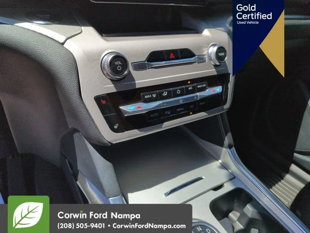 Certified Used 2024 Blue Ford XLT image 19
