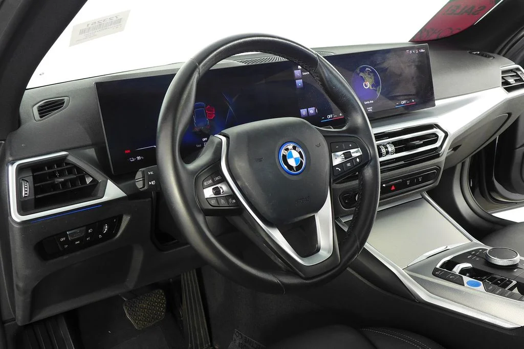 Used 2023 Black BMW eDrive35 image 31