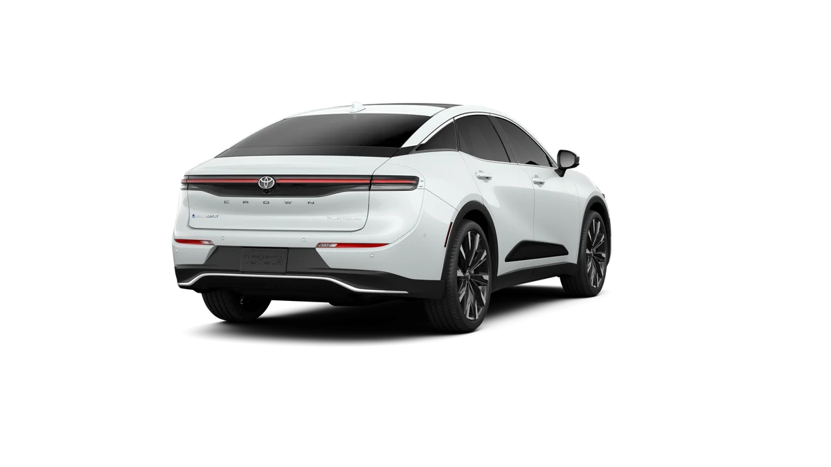 New 2026 Oxygen White Toyota Platinum image 9