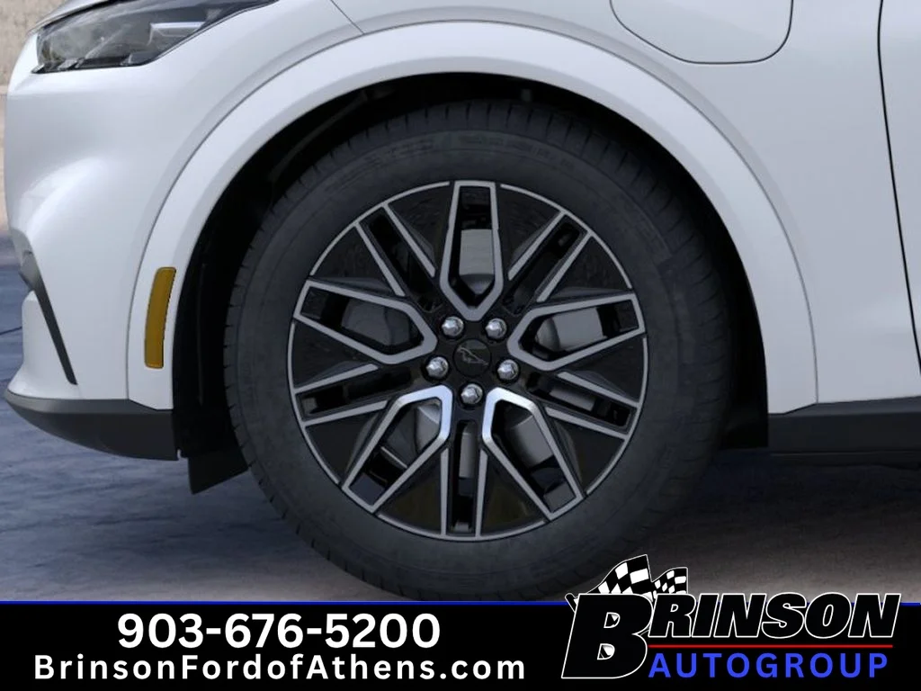 New 2026 Star White Metallic Tri-coat Ford Premium image 19
