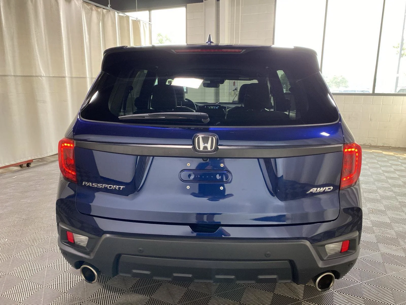 Certified Used 2023 Obsidian Blue Pearl Honda EX-L image 38