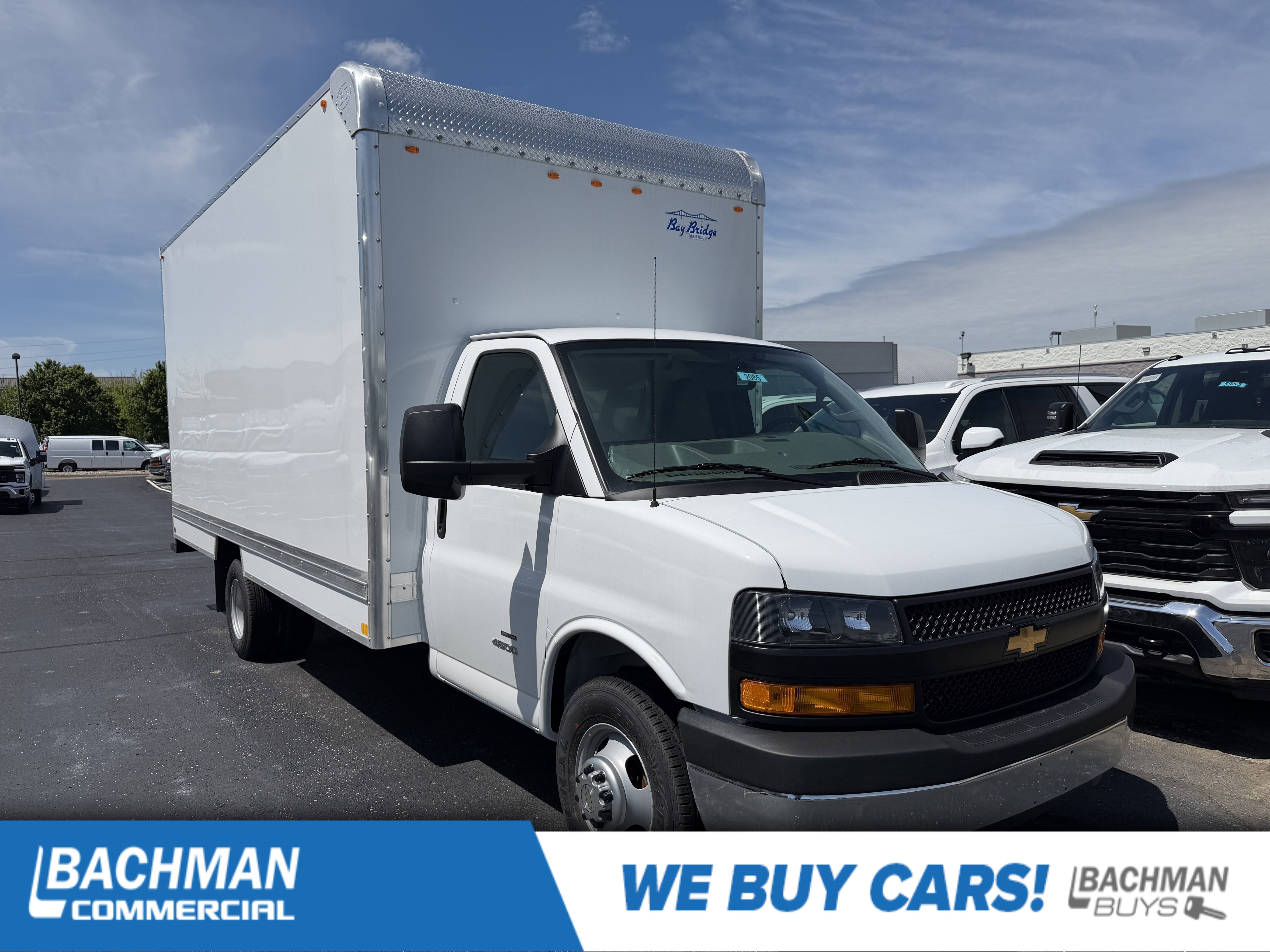 2026 Chevrolet Express Cutaway Base