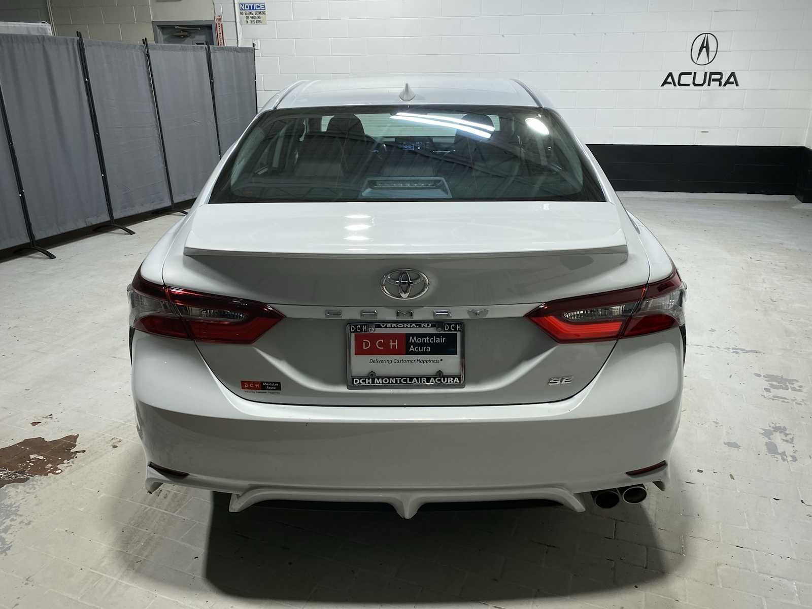 Used 2023 Ice Edge Toyota SE image 5