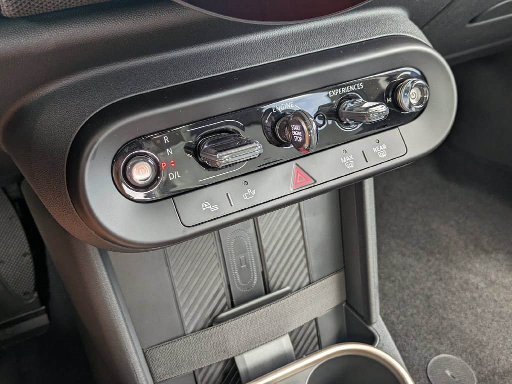 2025 MINI Hardtop 4 Door S - Photo 16