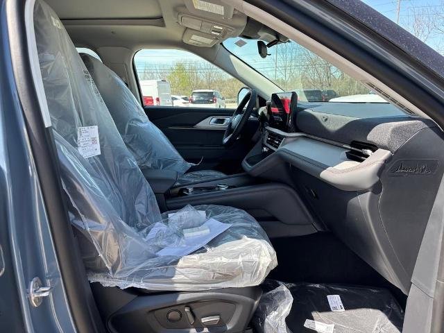 New 2026 Vapor Blue Metallic Ford Active image 13