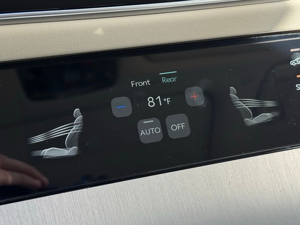 2026 GENESIS GV70 Advanced - Photo 33