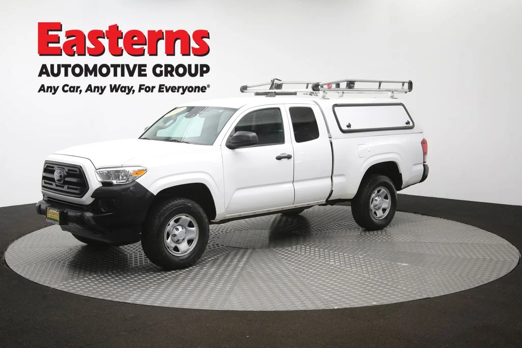 Used 2019 White Toyota SR image 54