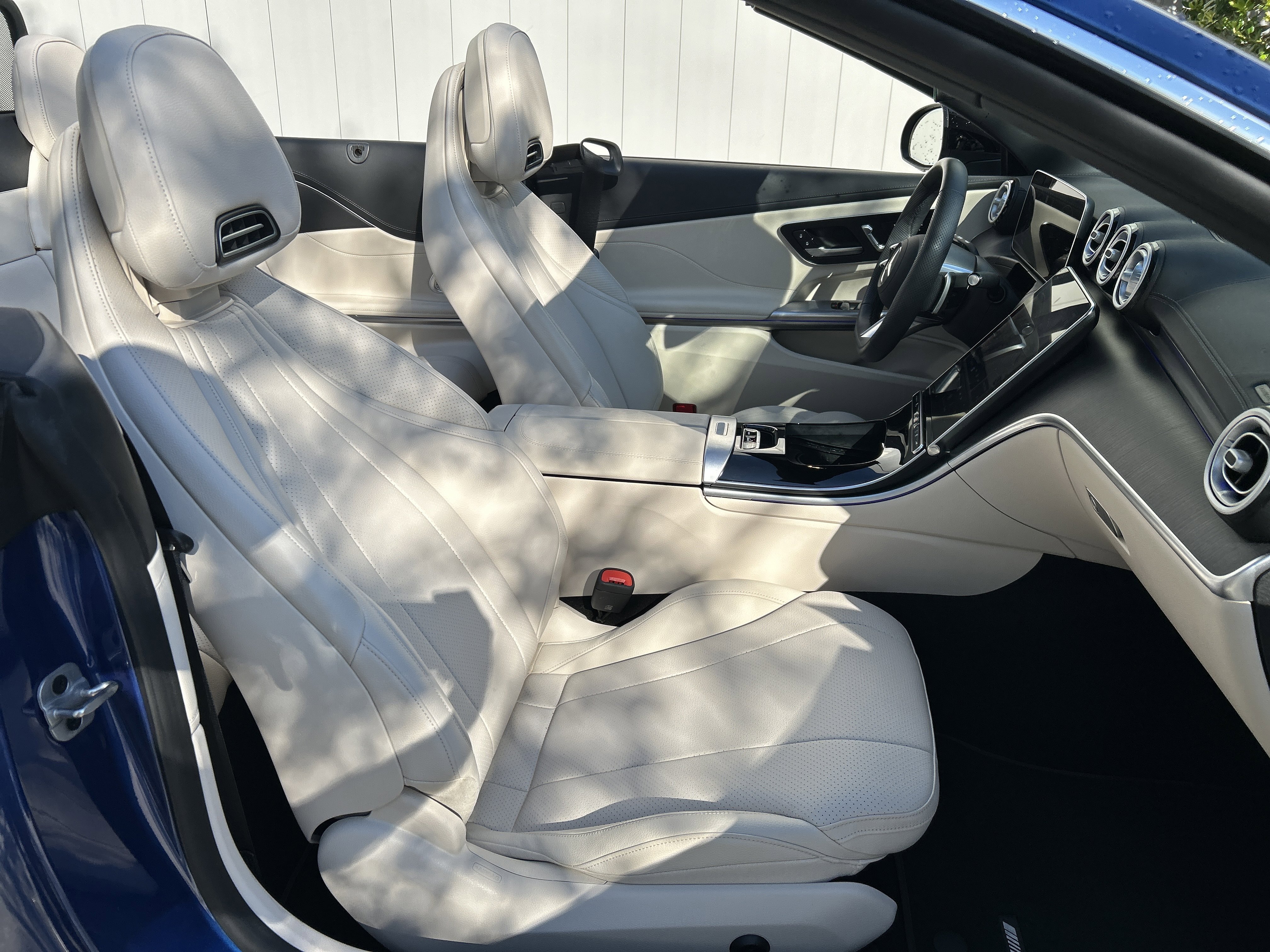 Certified Used 2025 Sterling Blue Metallic Mercedes-Benz CLE 300 4MATIC® Cabriolet image 56