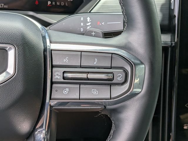 Used 2025 Silver GMC Elevation image 26