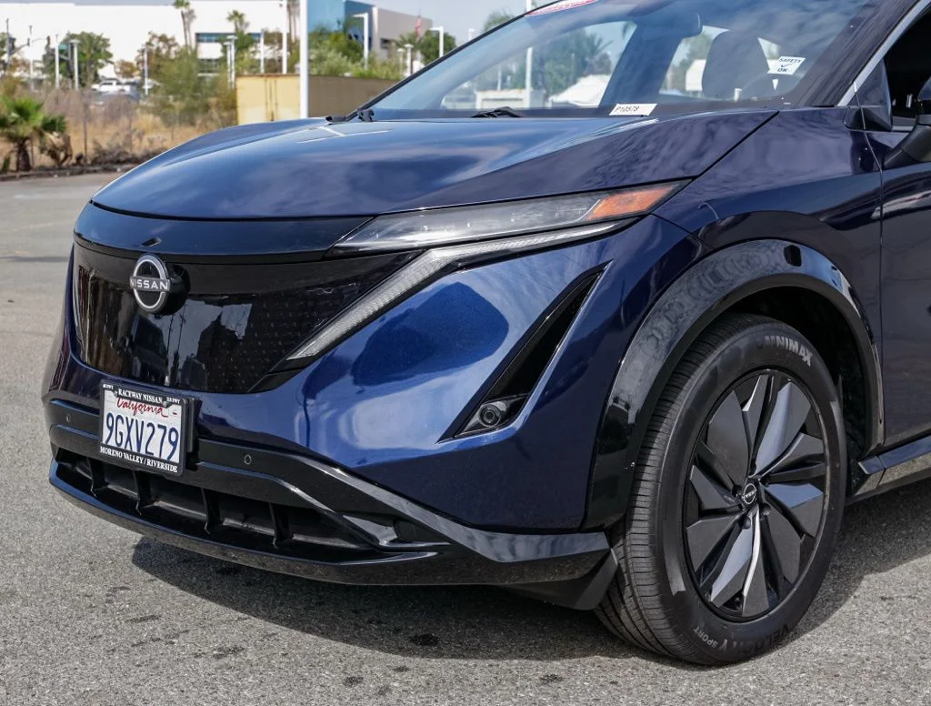 Used 2023 Blue Nissan ENGAGE image 9