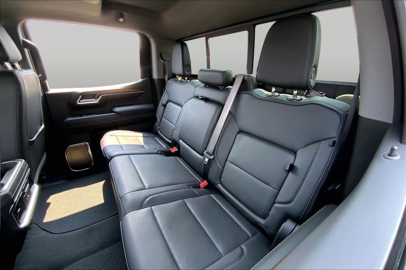 Used 2024 Titanium Rush Metallic GMC Denali image 19