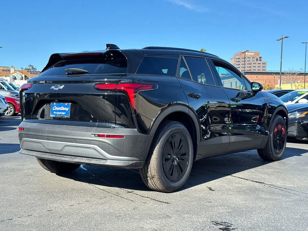 New 2026 Black Chevrolet LT image 9