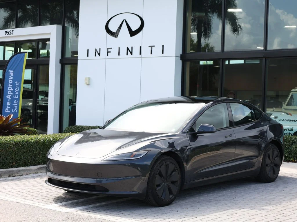 Used 2025 Gray Tesla Long Range image 1