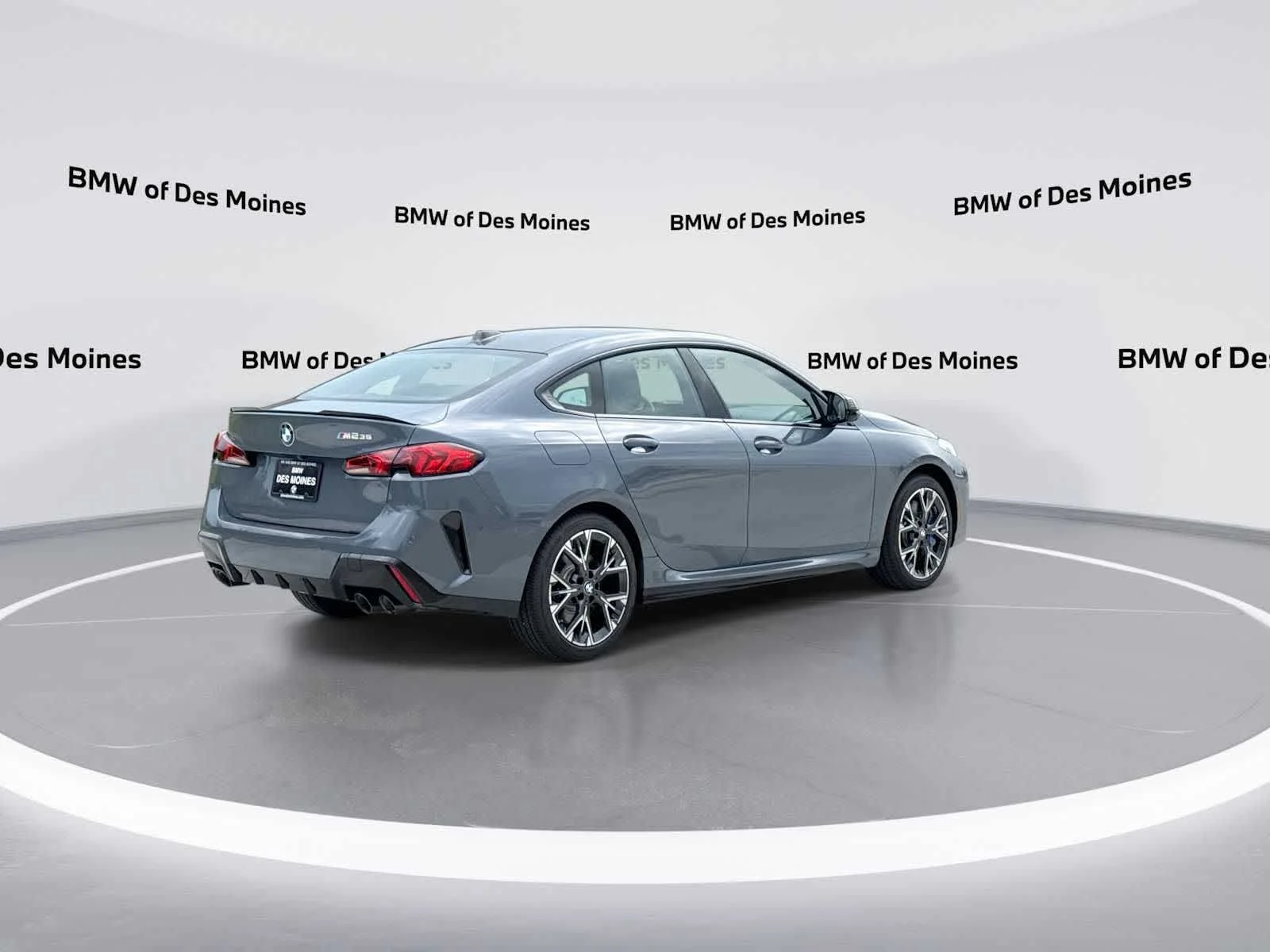 2026 BMW 2 Series M235 - Photo 8