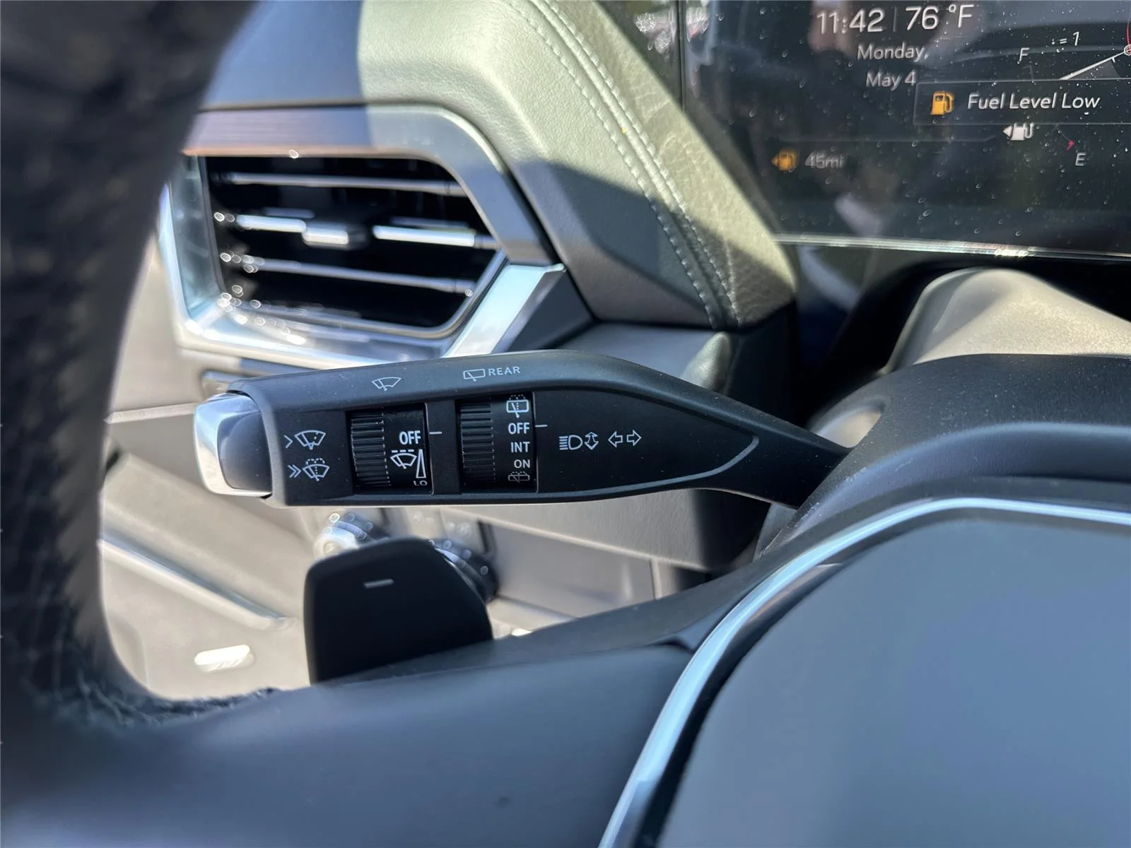 New 2026 Glacier White Tricoat GMC Denali image 28